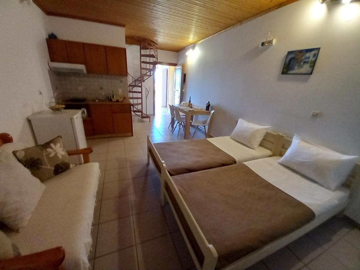 Marketos Apartments Svoronata Exterior foto